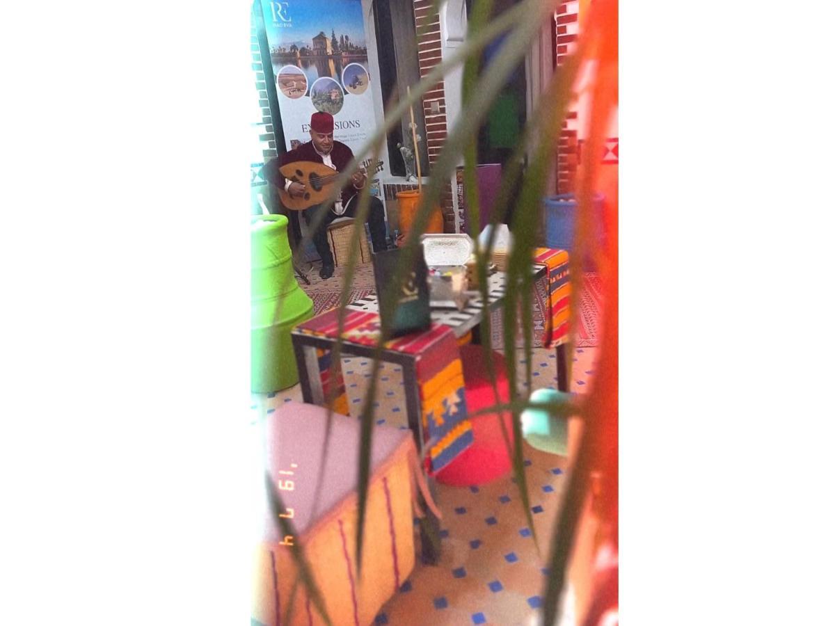 伊娃摩洛哥传统庭院住宅